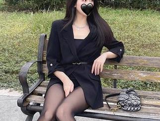 微密圈 – 软妹小九九的写真合集:超薄裤里丝,简直让人无法自拔的视觉享受