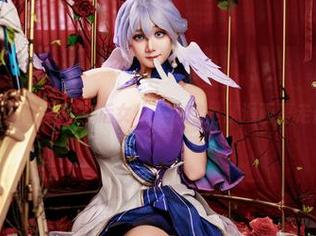 喵最新！阿雪雪的午后女仆，仿佛是从漫画里走出来的！