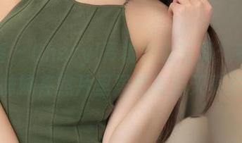 青豆客 – Cheryl青树最新写真：有没有发现妹妹在照片里居然有点天真烂漫？