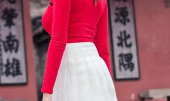 魔镜街拍 – 美图不需要圣光，凯恩教你如何点亮我的心。
