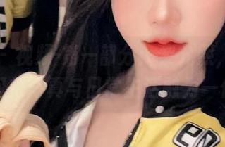 微密圈 – 视频-第一部分:黎允熙,看看她如何把写真与日常生活融为一体!